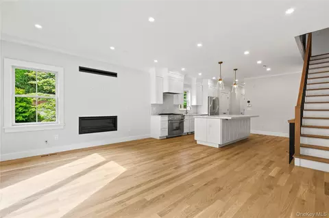 Living - 86 B Maple Ave, Rye, NY 10580 photo 1 of 5