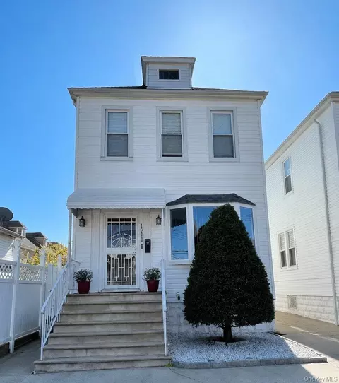 1911 Haight Ave, New York, NY 10461