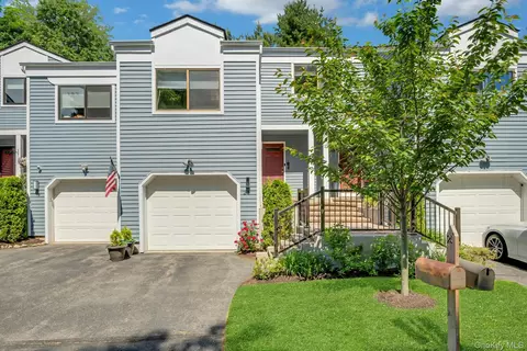 21 Top Of The Rdg #A7, Mamaroneck, NY 10543