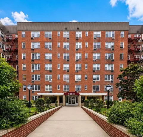 3 Sadore Ln #3G, Yonkers, NY 10710