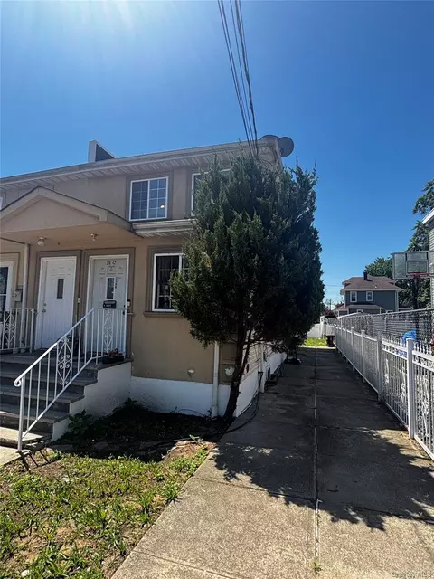 218-42 140th Ave, New York, NY 11413