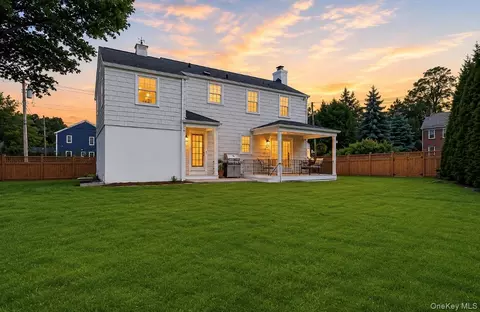 1 Bevan Pl, Eastchester, NY 10709