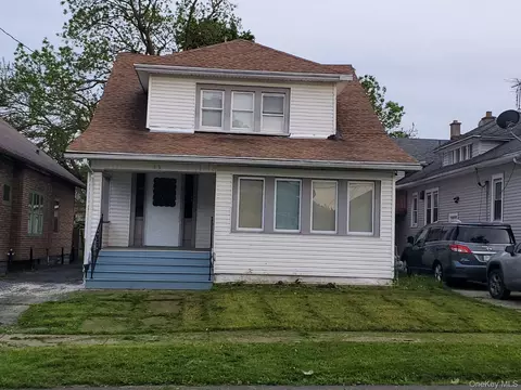 43 Fernhill Ave, Buffalo, NY 14215