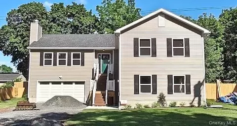 620 Homestead Ave, Maybrook, NY 12543