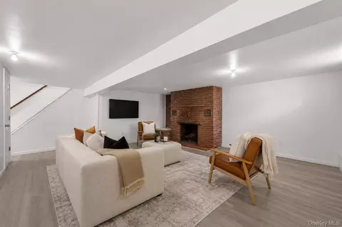 Living - 4 Maple Ln, Monroe, NY 10950 photo 3 of 3