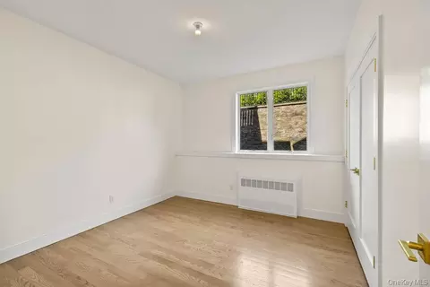 Bedroom - 4103 Corner St, Ramapo, NY 10977 photo 4 of 4