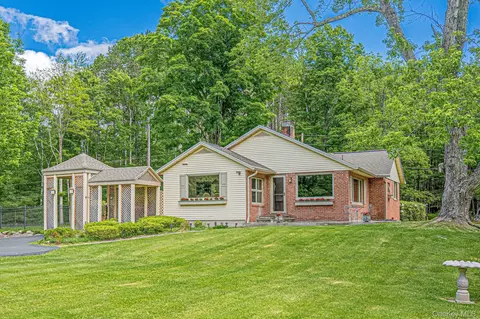 168 Jessop Rd, Willow, NY 12495