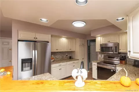 Other - 181 David Dr, Poughkeepsie, NY 12601 photo 1 of 4