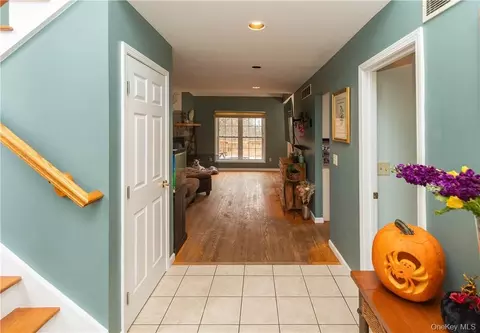 Entry Way - 181 David Dr, Poughkeepsie, NY 12601 photo 1 of 7