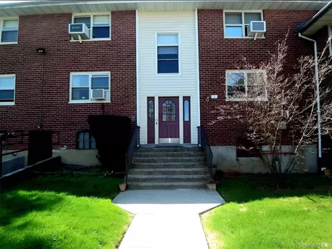 8 Cascade Ter #1D, Yonkers, NY 10703