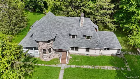 608 High Rd, Lumberland, NY 12737