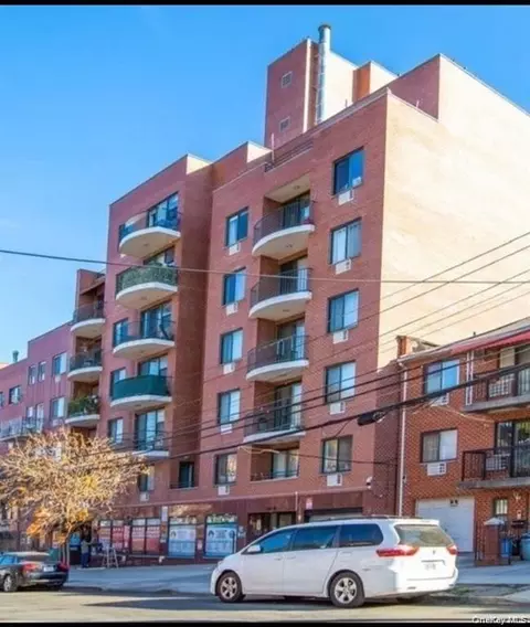 136-16 35th Ave #2B, New York, NY 11354