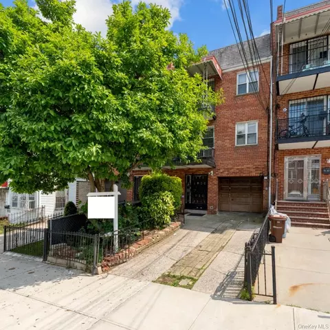 7442 43rd Ave, Elmhurst, NY 11373