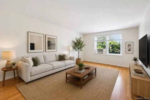 3210 Arlington Ave #4G, New York, NY 10463