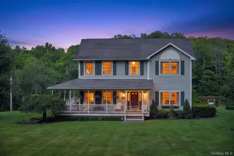226 Cart Rd #C, Dover, NY 12522