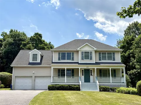 2211 Crompond Rd, Yorktown, NY 10598