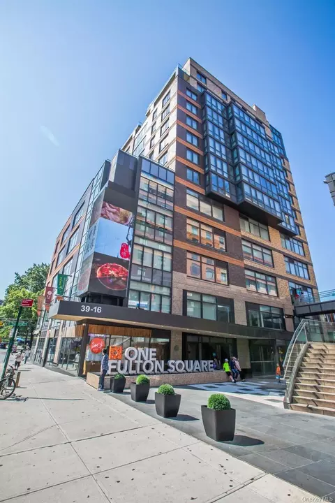 39-16 Prince St #5A, Flushing, NY 11354