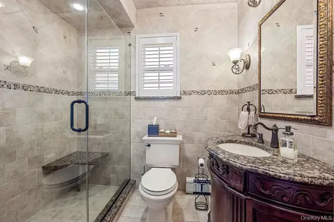Bath - 4 Point Cres, New York, NY 11357 photo 1 of 4