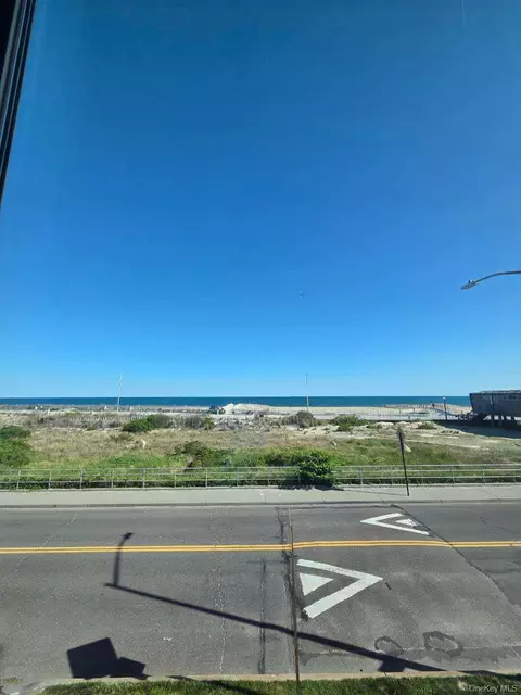 7110 Beach Front Rd, Arverne, NY 11692