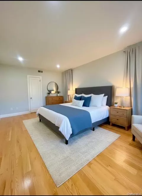 Bedroom - 14014 68th Dr, Flushing, NY 11367 photo 1 of 2