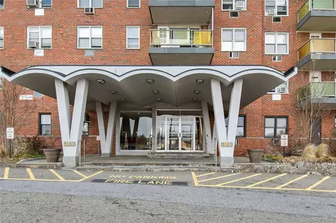 1853 Central Park Ave #16 C, Yonkers, NY 10710