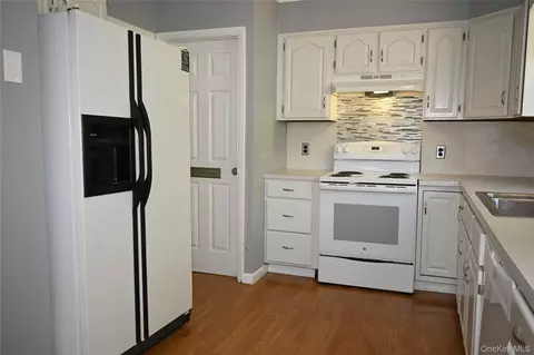 Kitchen - 16 Greenridge Ct, Kent, NY 10512 photo 1 of 3