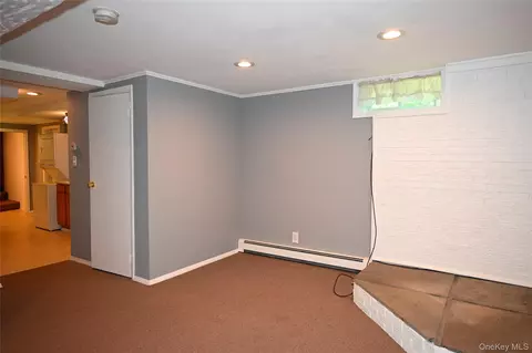 Living - 16 Greenridge Ct, Kent, NY 10512 photo 4 of 4