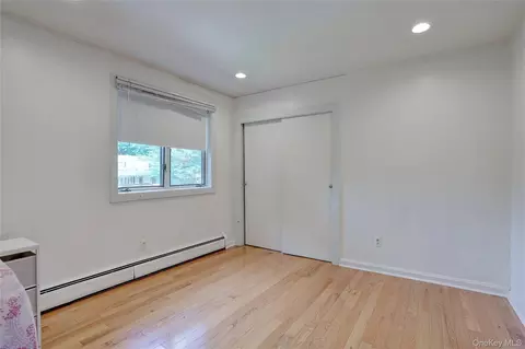 Bedroom - 167 E Willow Tree Rd, Ramapo, NY 10977 photo 3 of 6