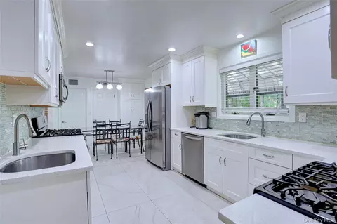 Kitchen - 167 E Willow Tree Rd, Ramapo, NY 10977 photo 1 of 2
