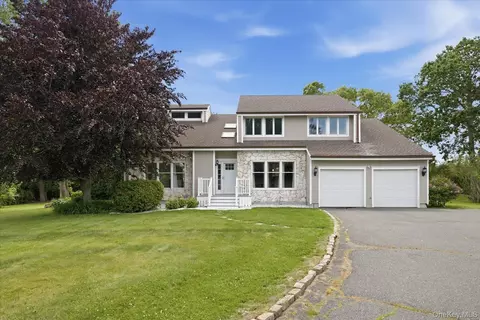 117 Southfield Rd, Baiting Hollow, NY 11933
