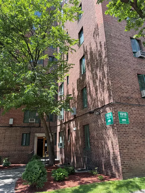 Undisclosed, New York, NY 10462