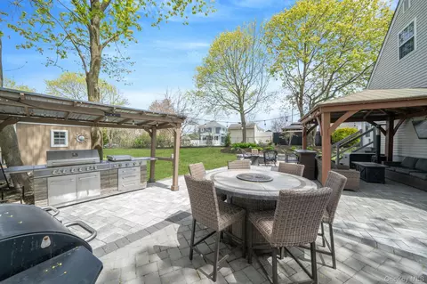 Other - 51 W Lake Dr, Patchogue, NY 11772 photo 8 of 9
