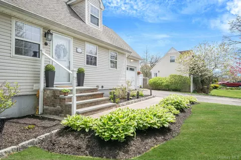 Other - 51 W Lake Dr, Patchogue, NY 11772 photo 2 of 9
