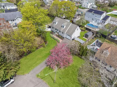 View/Area - 51 W Lake Dr, Patchogue, NY 11772 photo 2 of 2
