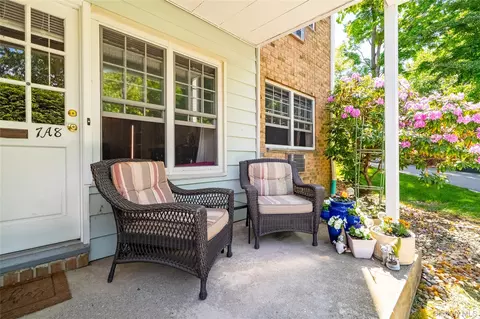 Exterior - 1840 Crompond Rd #7A8, Peekskill, NY 10566 photo 2 of 3