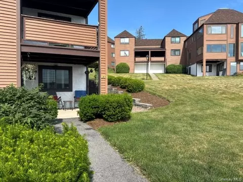 350 N Water St #4-1, Newburgh, NY 12550