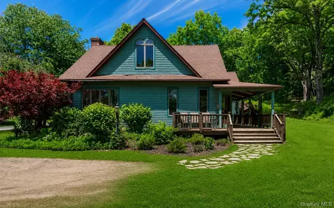 364 Clinton Holw, Clinton, NY 12578
