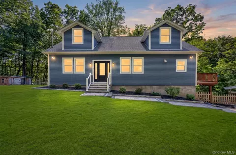 14 Elm St, Crawford, NY 12721