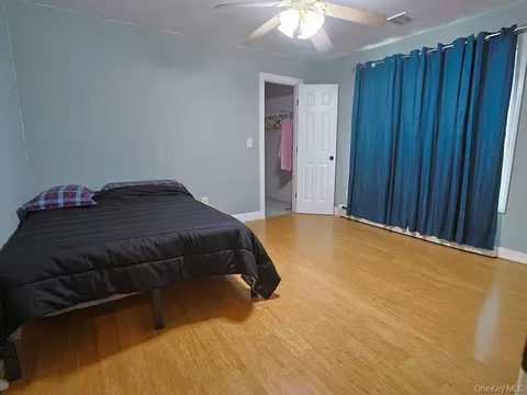 Bedroom - 44 Paglia Dr, Wallkill, NY 10932 photo 4 of 4