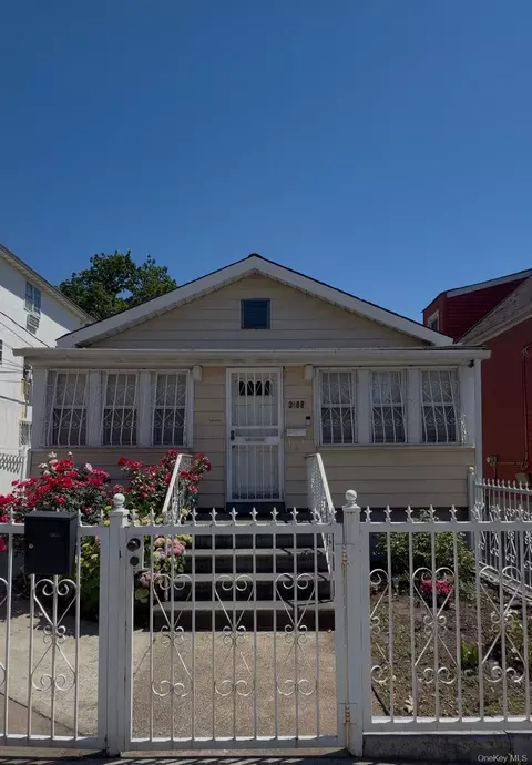 3408 Ely Ave, New York, NY 10469