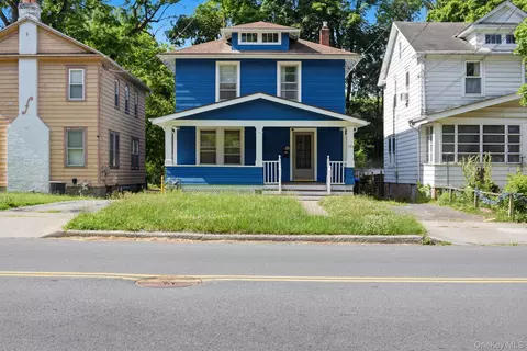 118 College Ave, Poughkeepsie, NY 12603