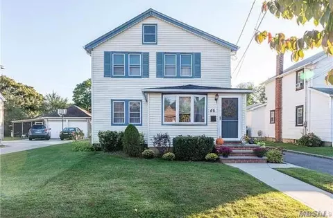 196 Rocklyn Ave, Lynbrook, NY 11563