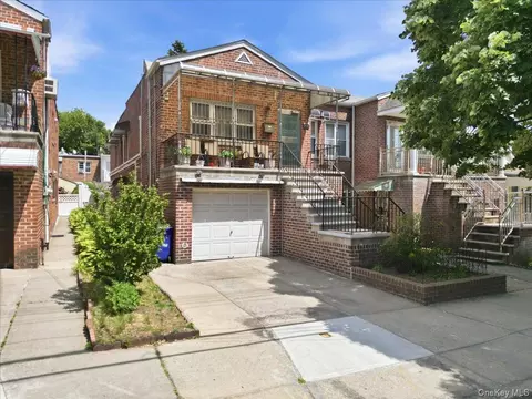 2752 Fish Ave, New York, NY 10469