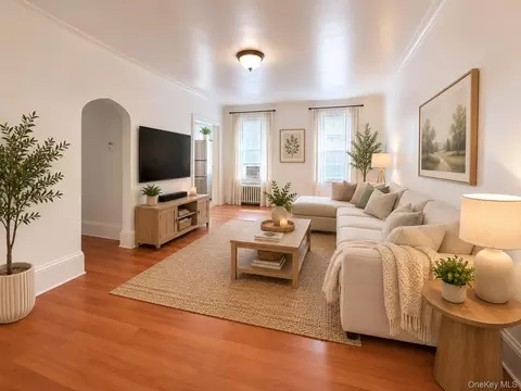 50-05 43rd Ave #2F, New York, NY 11377