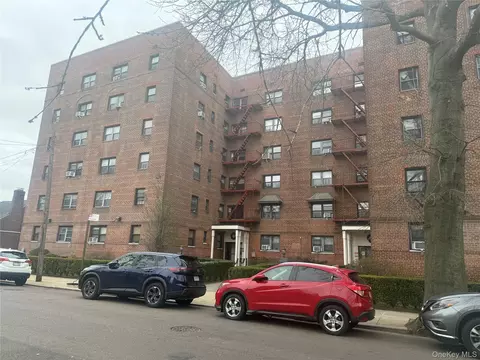 147-14 84th Rd #2A, Briarwood, NY 11435