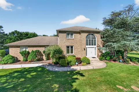 335 Laroe Rd, Chester, NY 10918