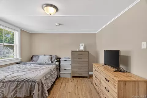Bedroom - 7 Walnut St, Poughkeepsie, NY 12601 photo 3 of 3