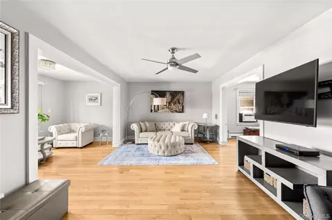 2910 Butler St, New York, NY 11369