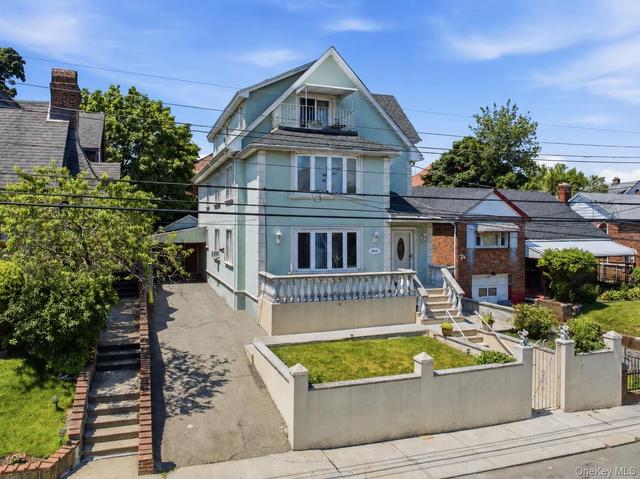 2910 Butler St, New York, NY 11369