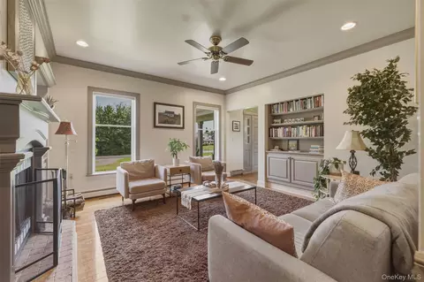 Living - 79 Millbrook Rd, Wallkill, NY 12589 photo 6 of 7